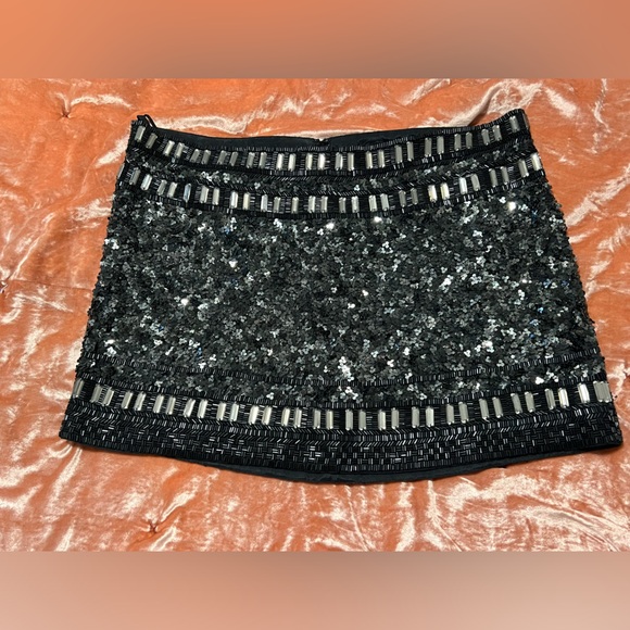 VINTAGE All Saints Spitalfields Sequin Embellished Black Silver Mini Skirt S/M - Picture 3 of 13